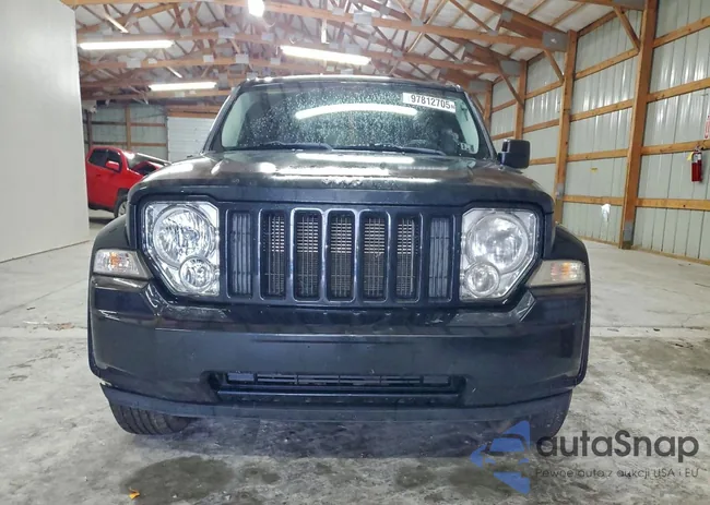 1C4PJMAK5CW154384: 97812705