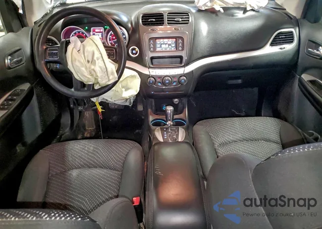 3C4PDCAB1LT213681: 98211845