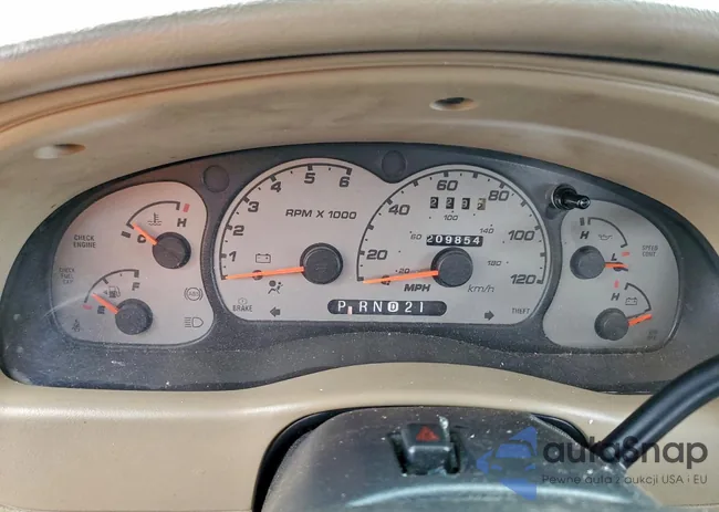 1FTYR44V03TA26882: 98819875