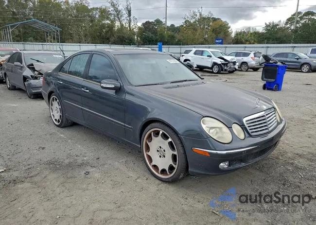 WDBUF65J54A591428: 97272385