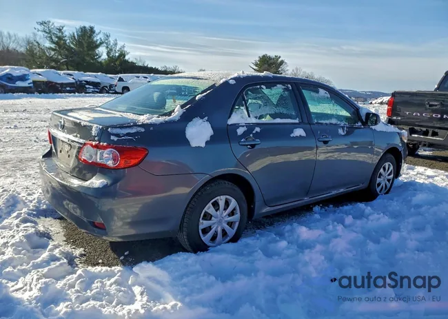 2T1BU4EE5BC720668: 96993825