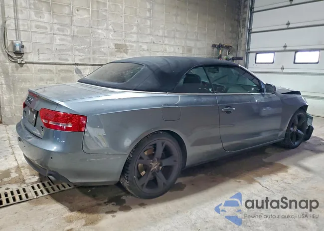 WAULFAFH4CN001977: 96890115