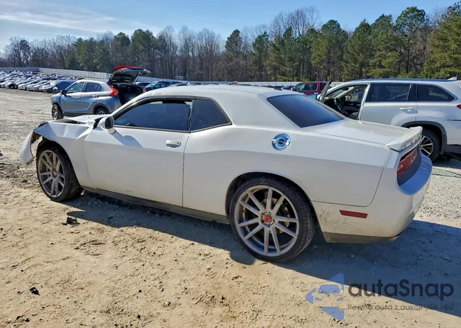 2C3CDYBT8DH741817: 96577065