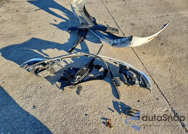 WBA4J1C08LBU67950: 98687135