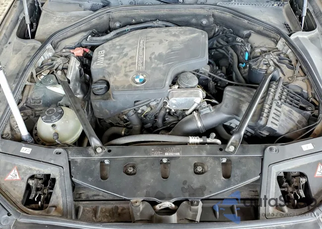 WBAXG5C5XCDX04411: 98012595