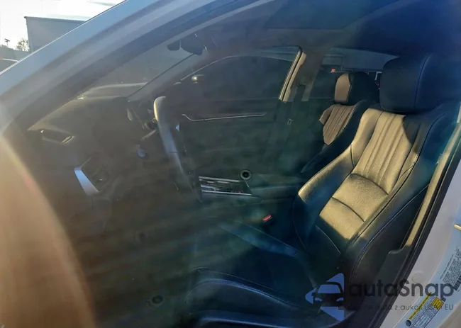 1HGCV1F58JA054067: 96884675