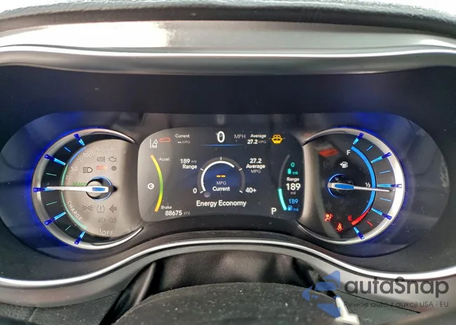 2C4RC1N70LR288073: 97529375