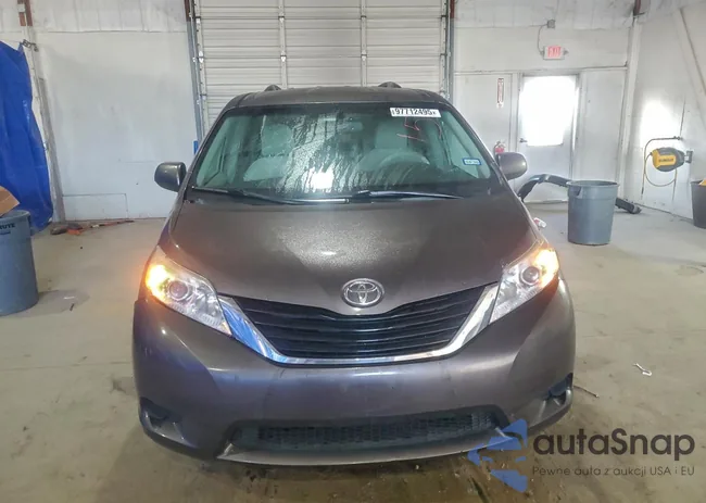 5TDKK3DC1CS232696: 97712495