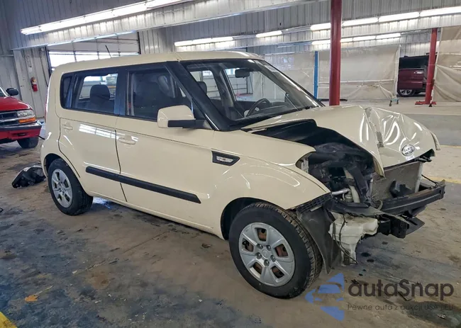 KNDJT2A53C7470715: 96684485