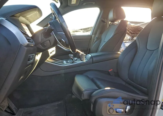 5UXCR6C03L9B31958: 85438465