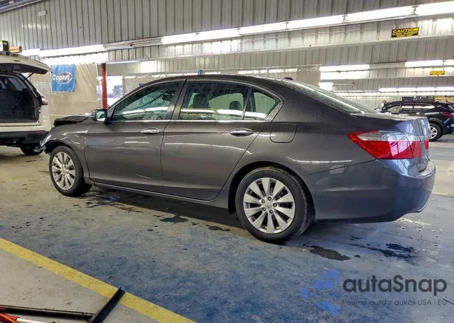 1HGCR2F82FA107566: 96040545