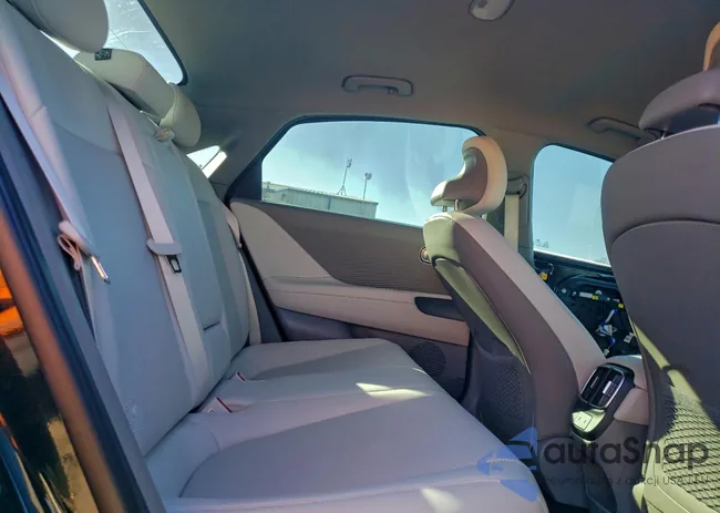 KMHM34AA8SA095469: 99241745