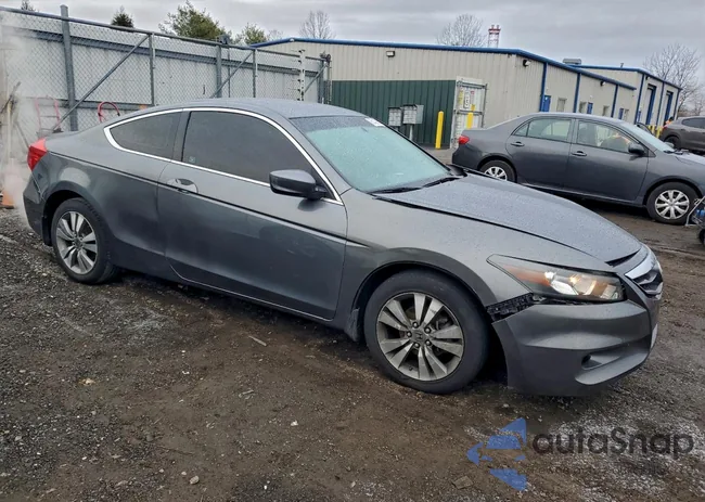 1HGCS1B33CA002359: 98042095