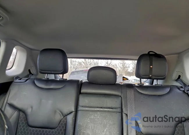 3C4NJDBB0JT112097: 96493635