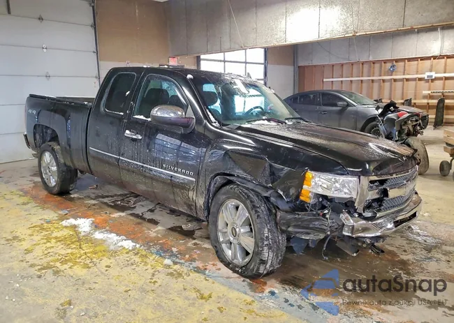 1GCRKSE73DZ186718: 96260355