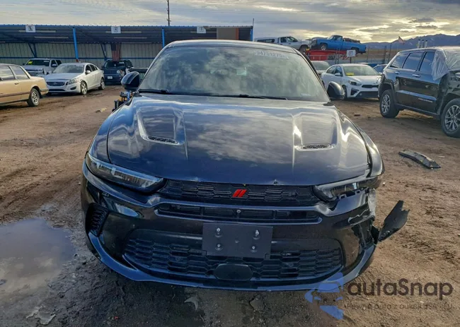 ZACNDFAN5R3A36935: 94751275