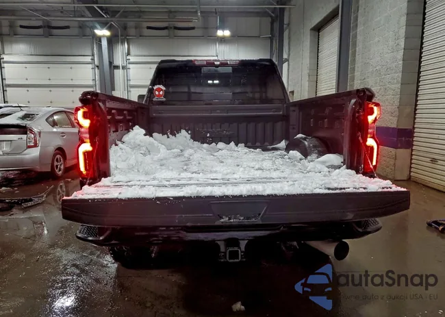 2GC4YVEY5R1132940: 99137215