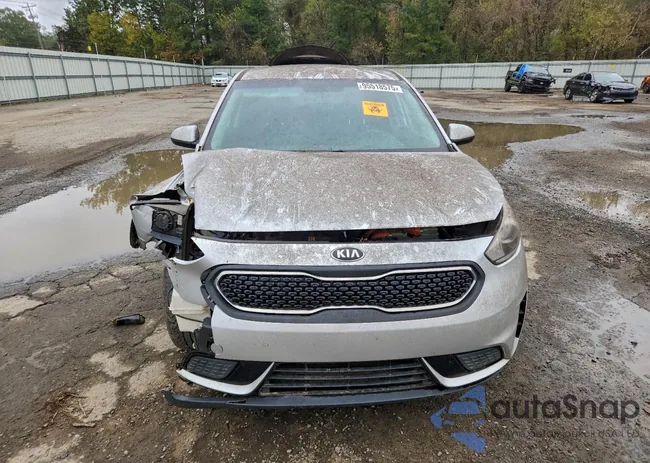 KNDCB3LC5K5220318: 95518575