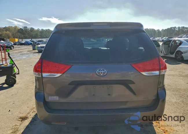 5TDZK3DC8CS248764: 95547325