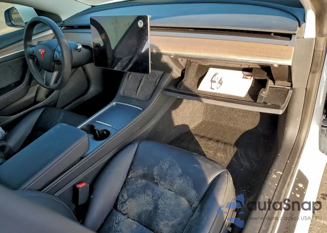 5YJ3E1EB3PF611375: 97017555