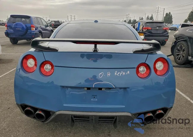 JN1AR54F99M252621: 74495855