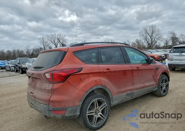 1FMCU9HD8KUA62296: 97644855