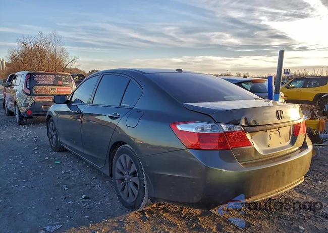 1HGCR2F84DA250516: 97538325