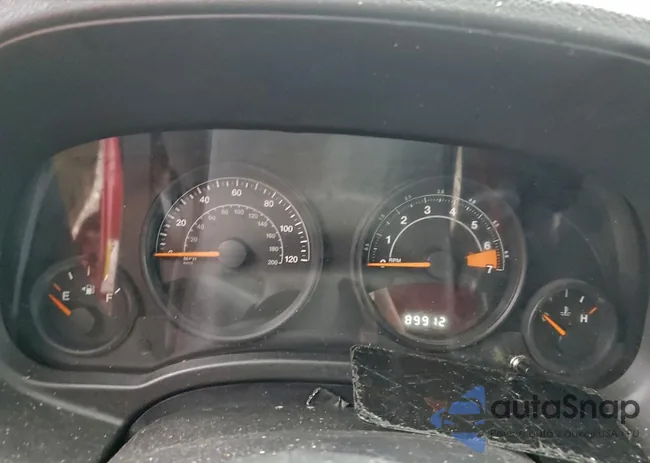 1C4NJCBA3GD729154: 94761785