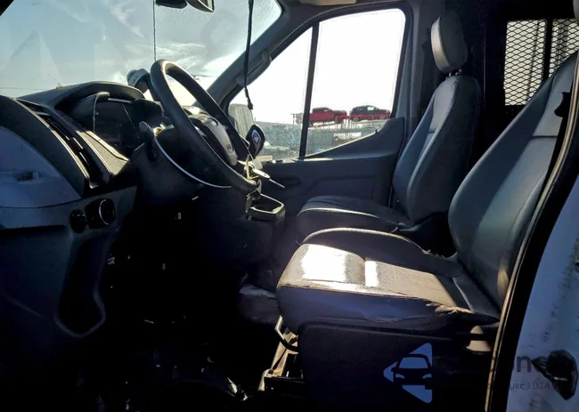 1FTYR3XM2GKA32353: 72880715