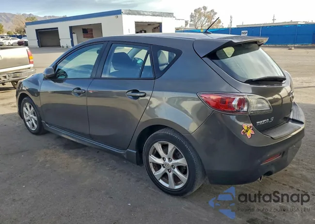 JM1BL1K67B1429690: 98275565