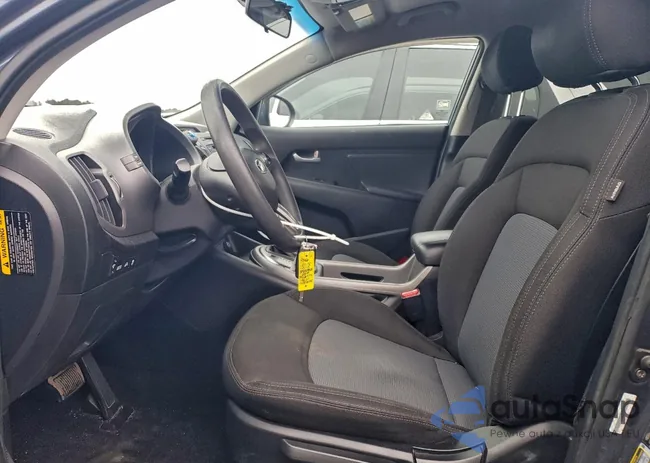 KNDPB3AC1F7686696: 98376055