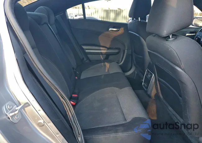 2C3CDXBGXGH228540: 98551085