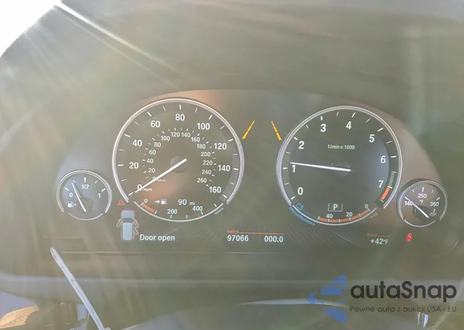 5UXKR0C36H0V71958: 94066485