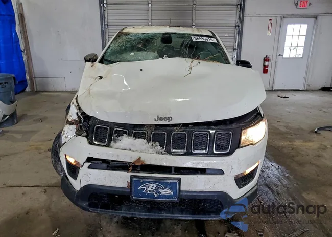 3C4NJDAB2HT675180: 96889015