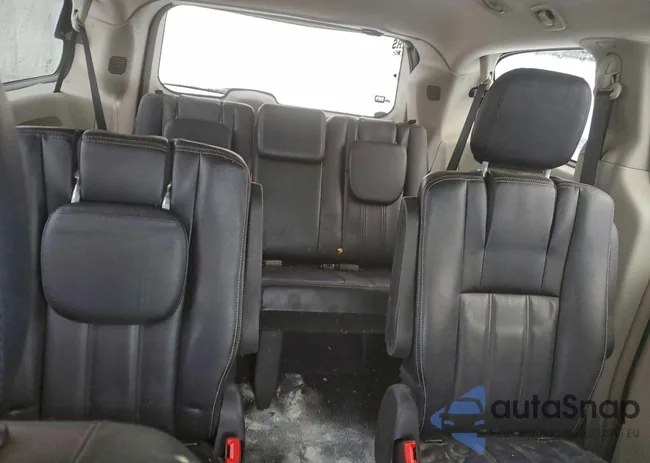 2C4RC1BG2FR655015: 94927615