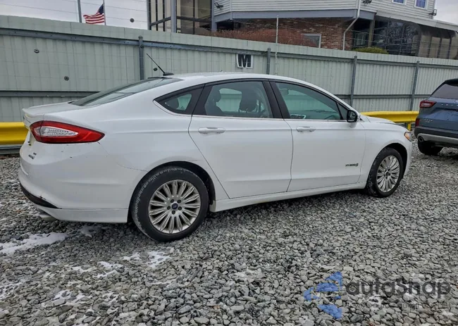 3FA6P0LU0ER367868: 96729555