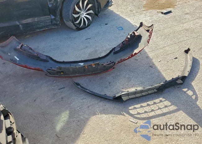 1FADP3N2XJL261876: 98903645