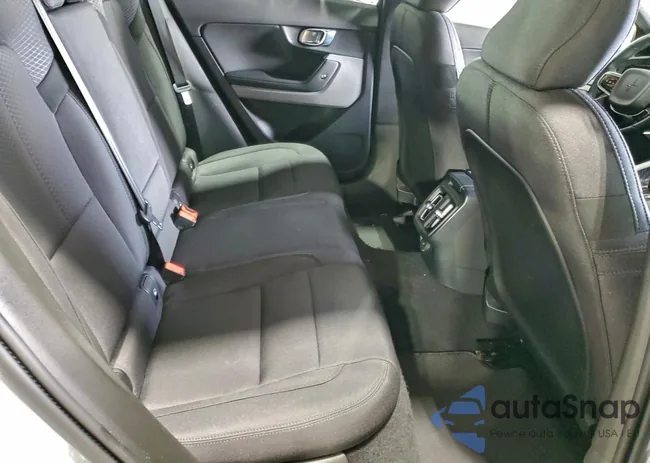 YSMEG3KA6PL127292: 96350915