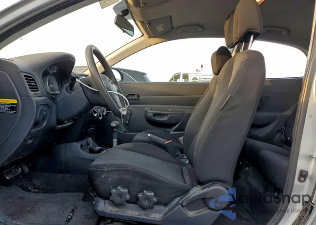 KMHCM36C98U077535: 96262345