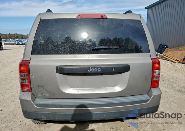 1C4NJPBA1CD512557: 97348425