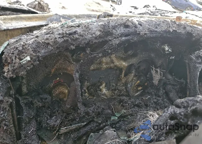 1FTFW1R6XBFD04443: 95357735