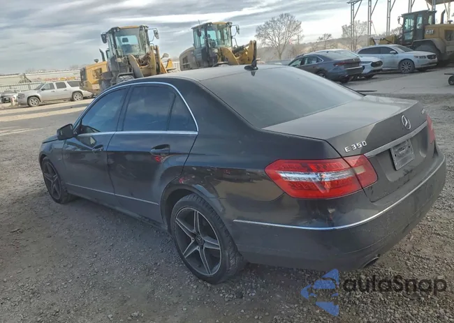 WDDHF5KB8CA570474: 97442575