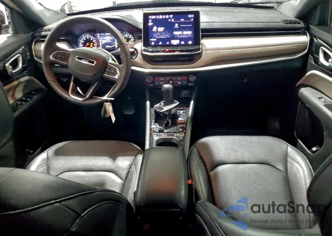 3C4NJDCN4ST521228: 94814415