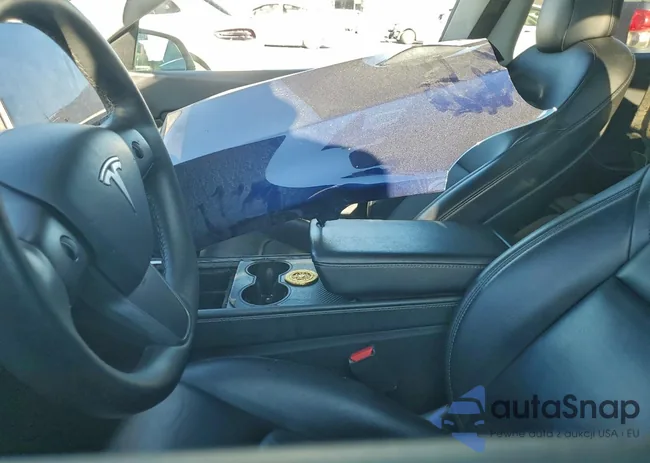 5YJYGDEE5MF231414: 95191675