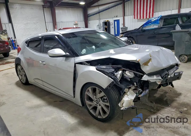 KMHTC6AD6GU261107: 94541565