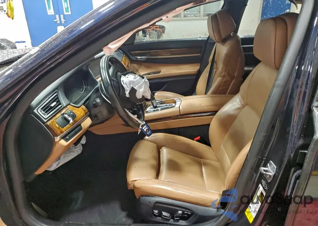 WBAYE4C56FD138966: 98210315