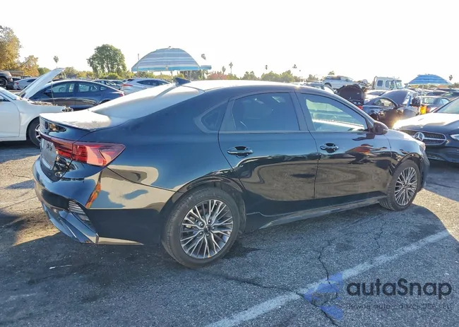 3KPF54AD0RE738115: 96708115