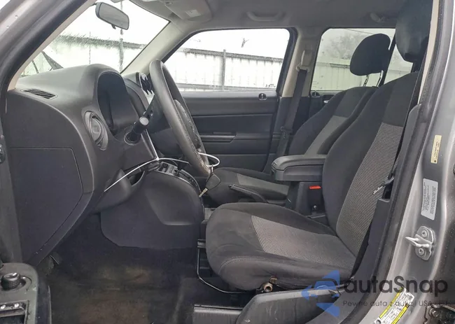 1C4NJRFB2CD511531: 94818725