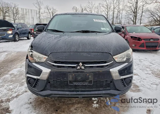 JA4AR3AU2JU004083: 97975775