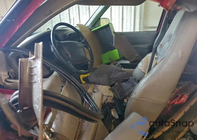 1FMDU34X9SUB95523: 95147925